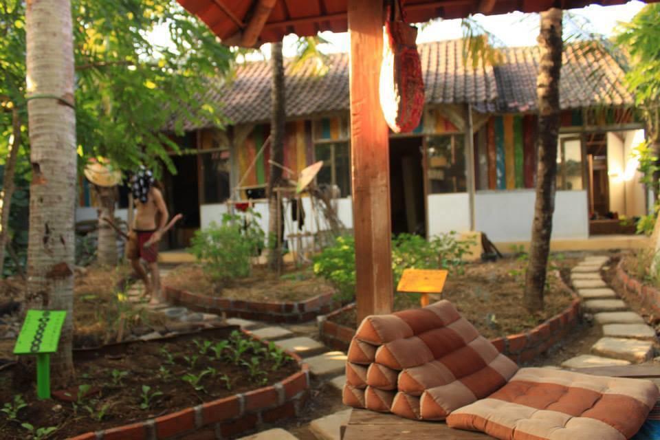 Farmer'S Yard Hostel Canggu (Bali) Exterior photo